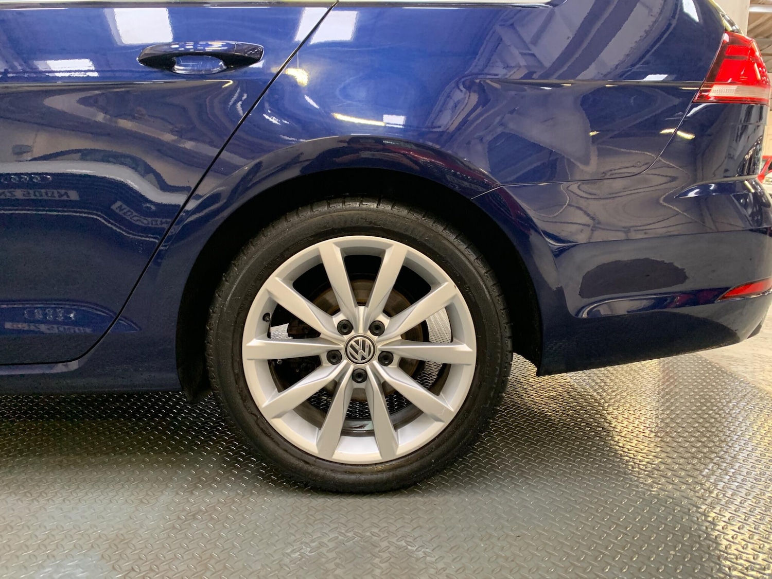 Used Volkswagen Golf for sale - 77230396: Photo 8