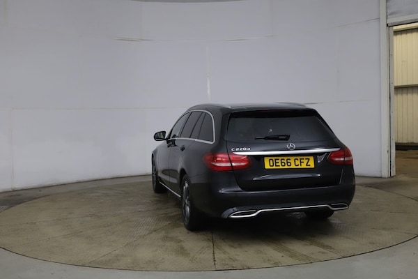 Used Mercedes-Benz C Class 2016 for sale - 76284174: Photo 5