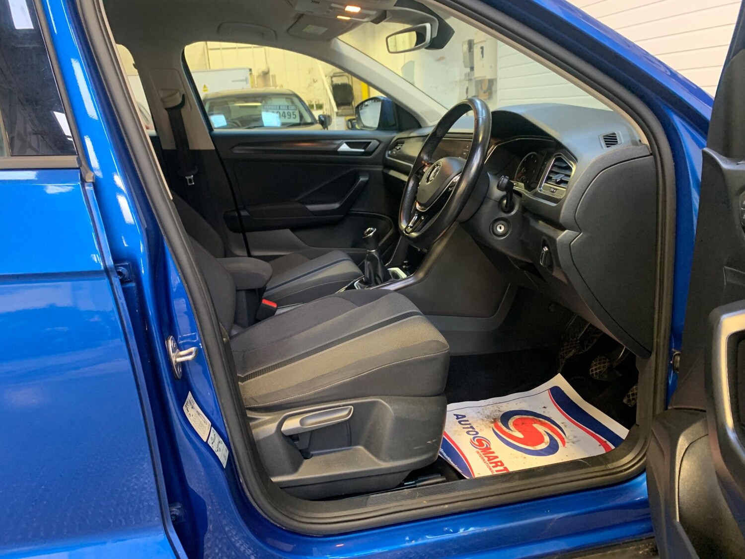 Used Volkswagen T-Roc 2019 for sale - 77599047: Photo 24