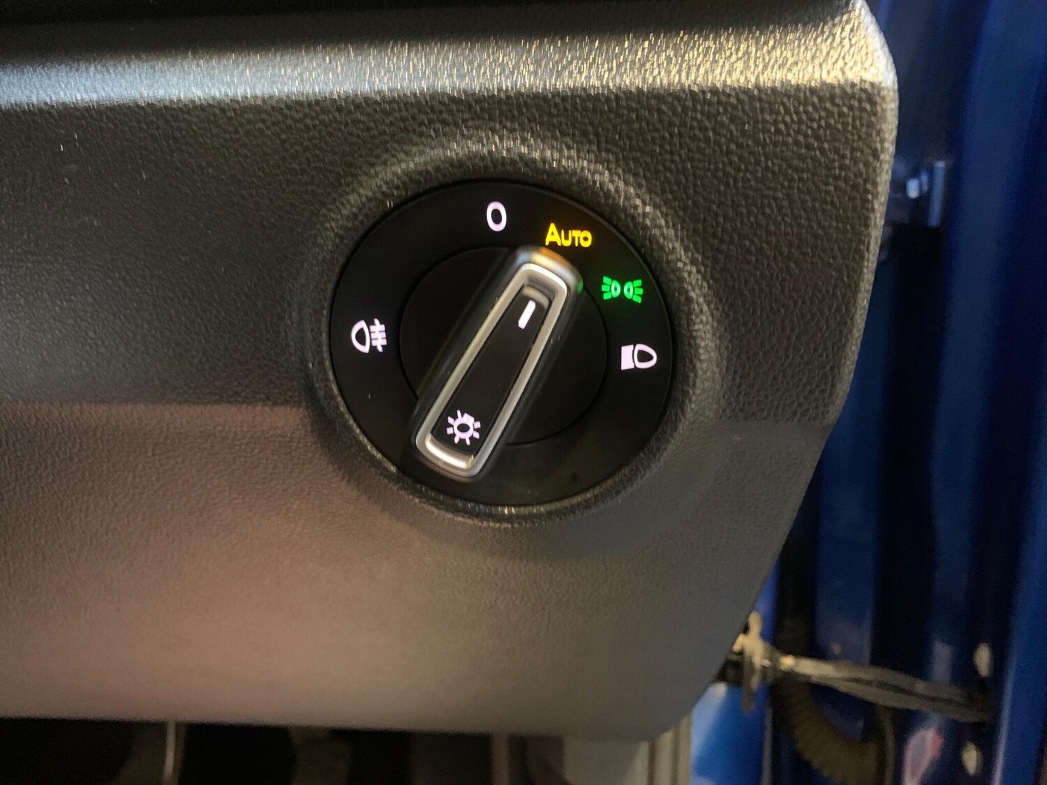 Used Volkswagen T-Roc 2019 for sale - 77599047: Photo 27