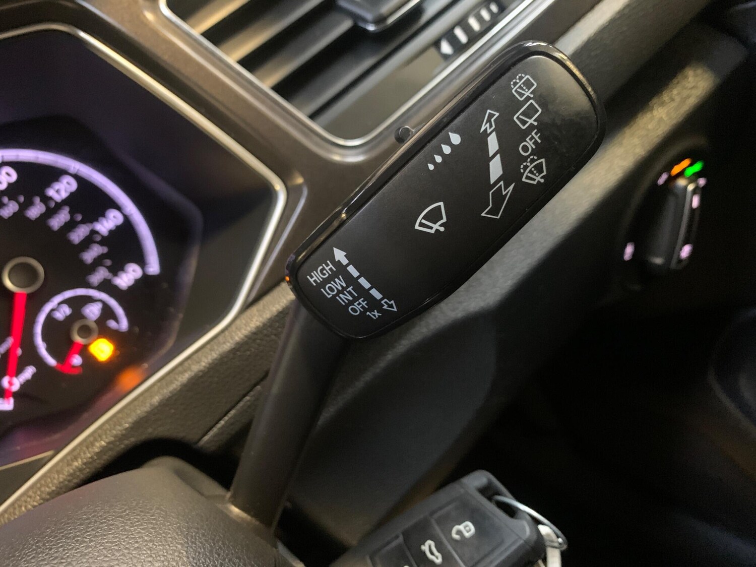 Used Volkswagen T-Roc 2019 for sale - 77599047: Photo 44