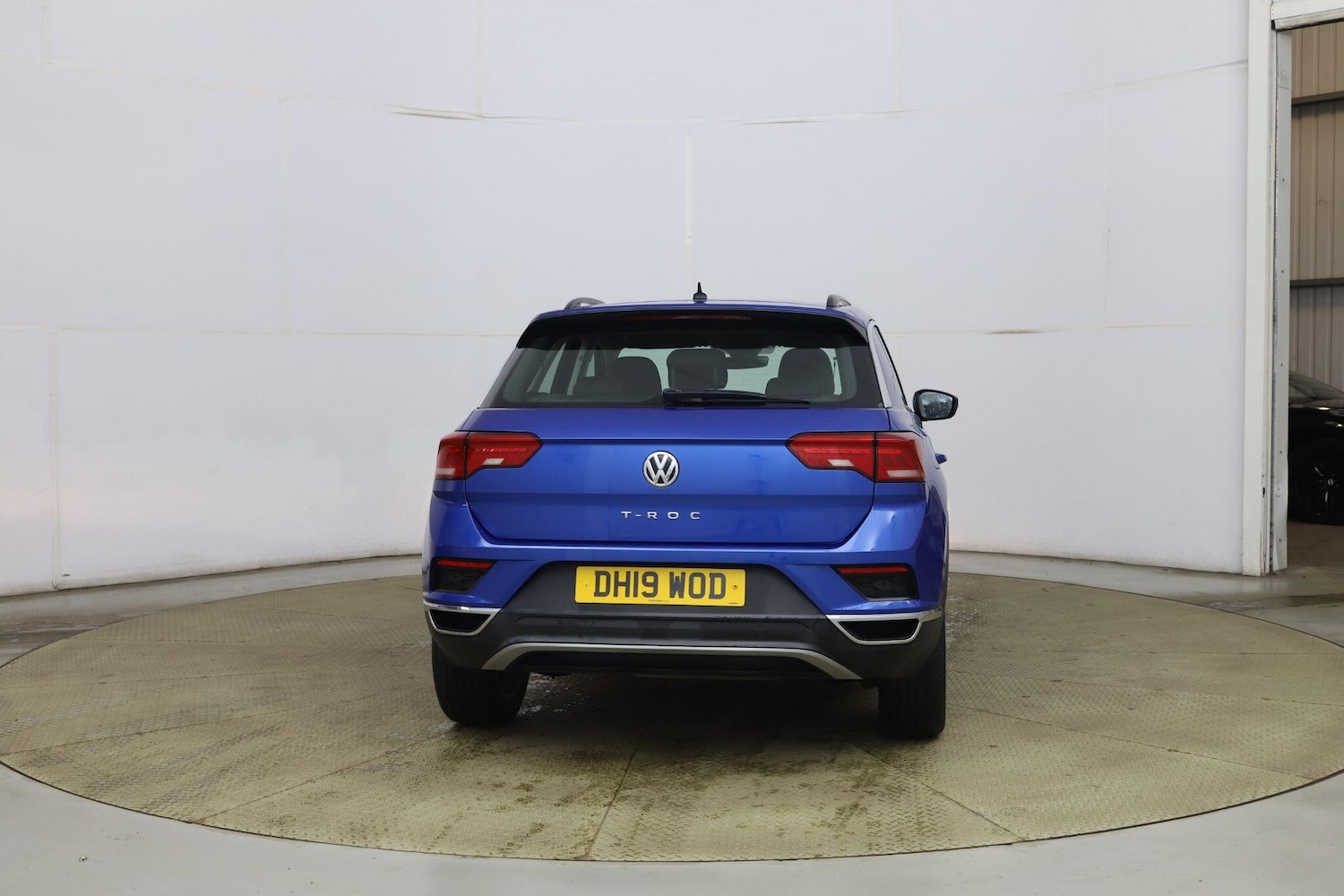 Used Volkswagen T-Roc 2019 for sale - 77599047: Photo 7