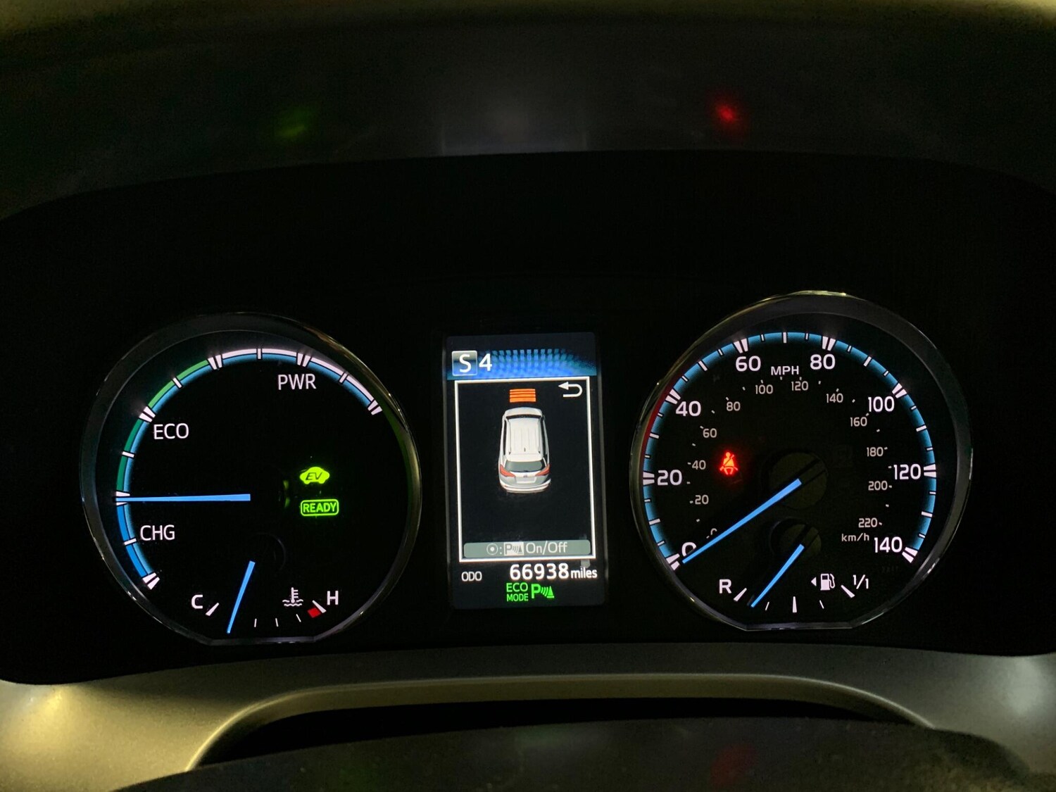 Used Toyota RAV4 2017 for sale - 77670885: Photo 51