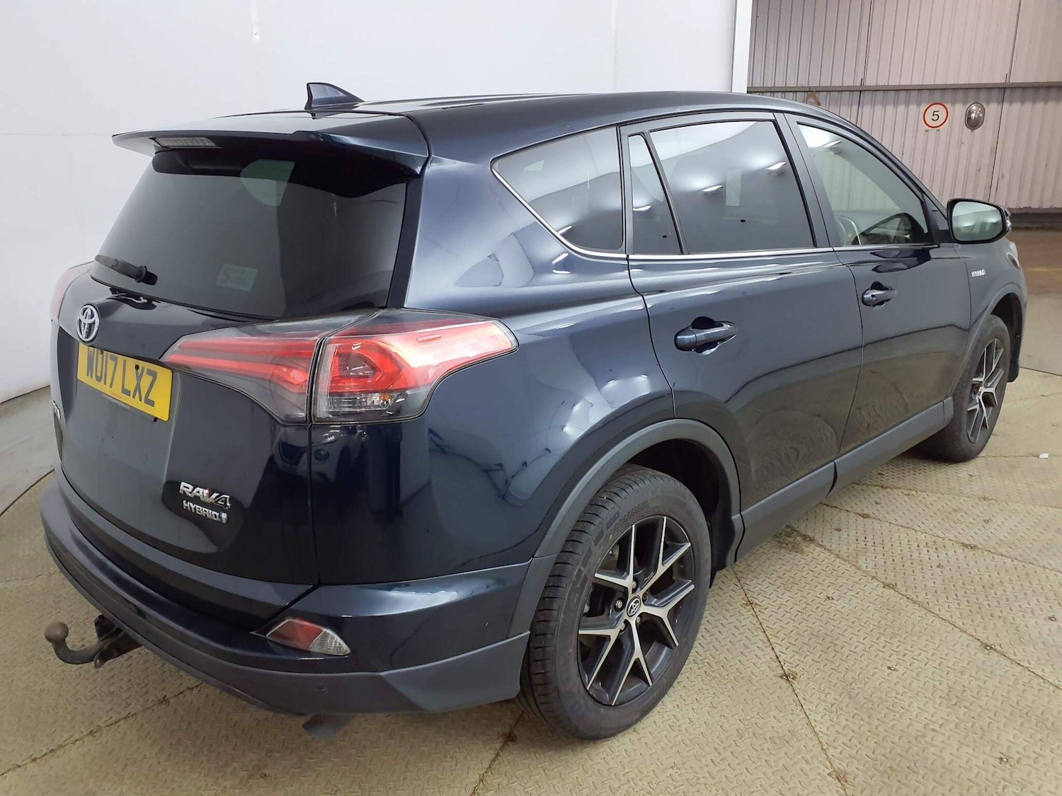 Used Toyota RAV4 for sale - 77670885: Photo 9