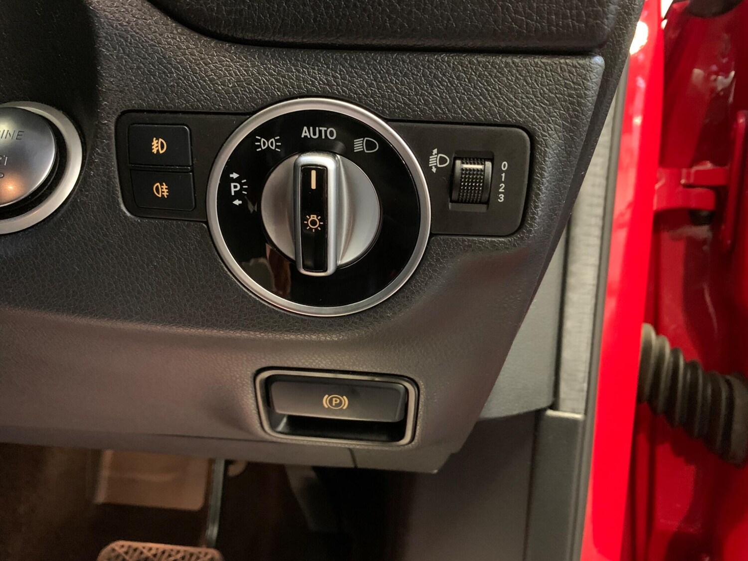 Used Mercedes-Benz GLA 2018 for sale - 77060177: Photo 28