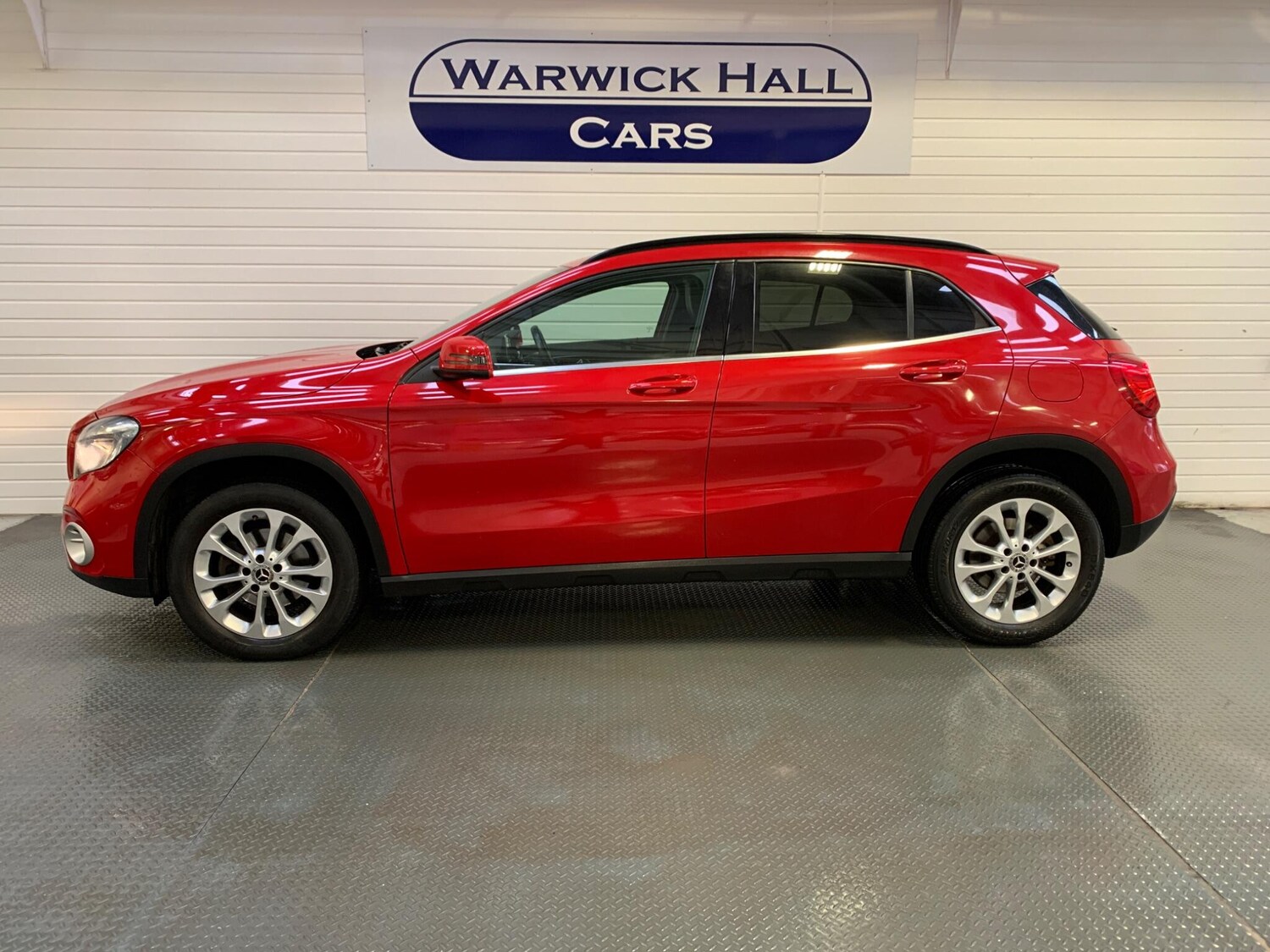 Used Mercedes-Benz GLA 2018 for sale - 77060177: Photo 3