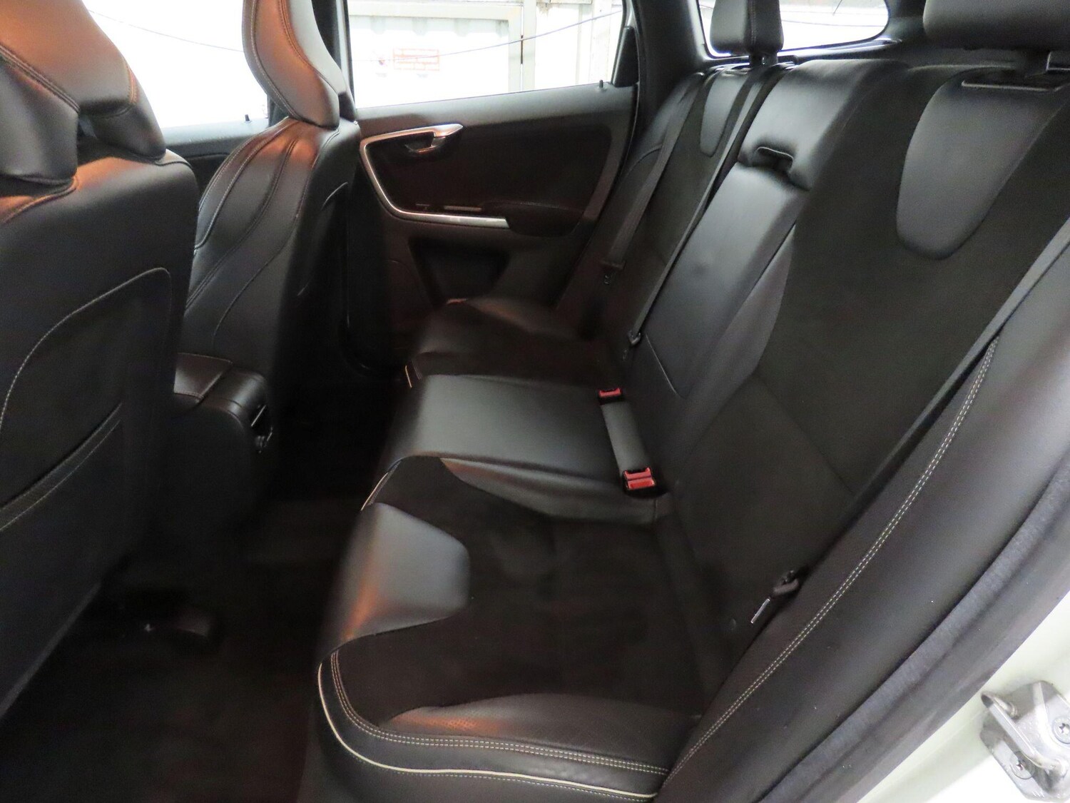 Used Volvo XC60 for sale - 77469308: Photo 17