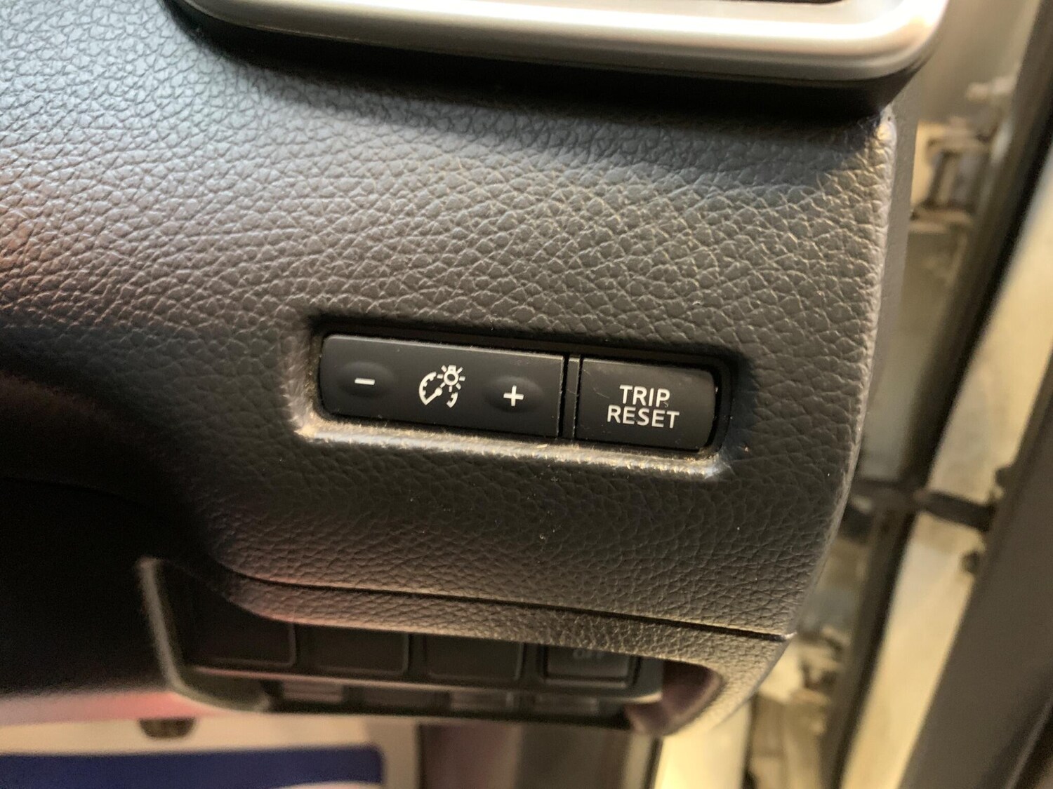 Used Nissan Qashqai for sale - 77633931: Photo 24