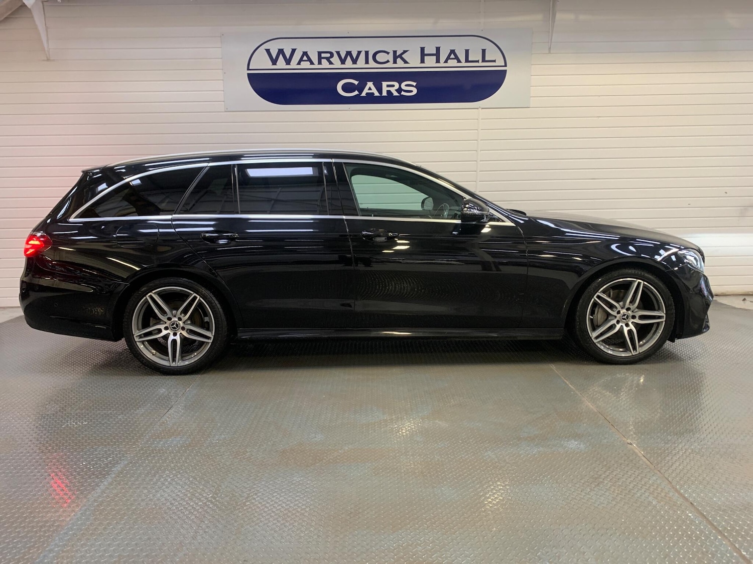 Used Mercedes-Benz E Class 2017 for sale - 78048200: Photo 5