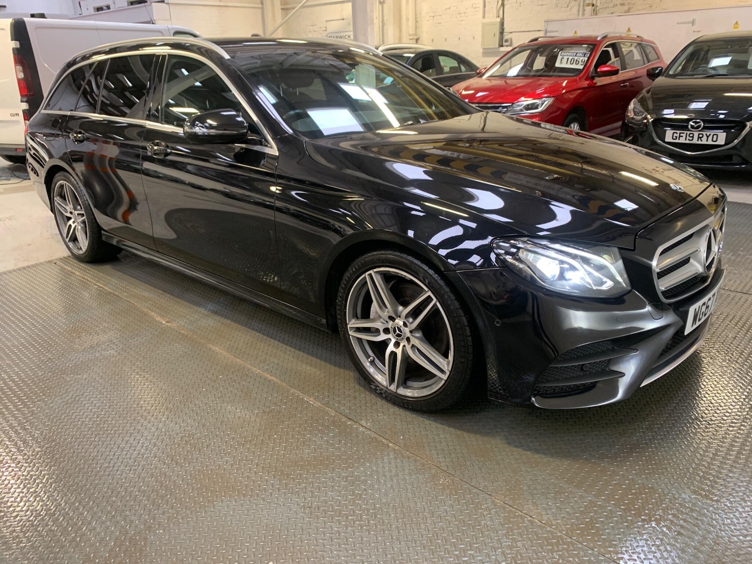 Used Mercedes-Benz E Class 2017 for sale - 78048200: Photo 9