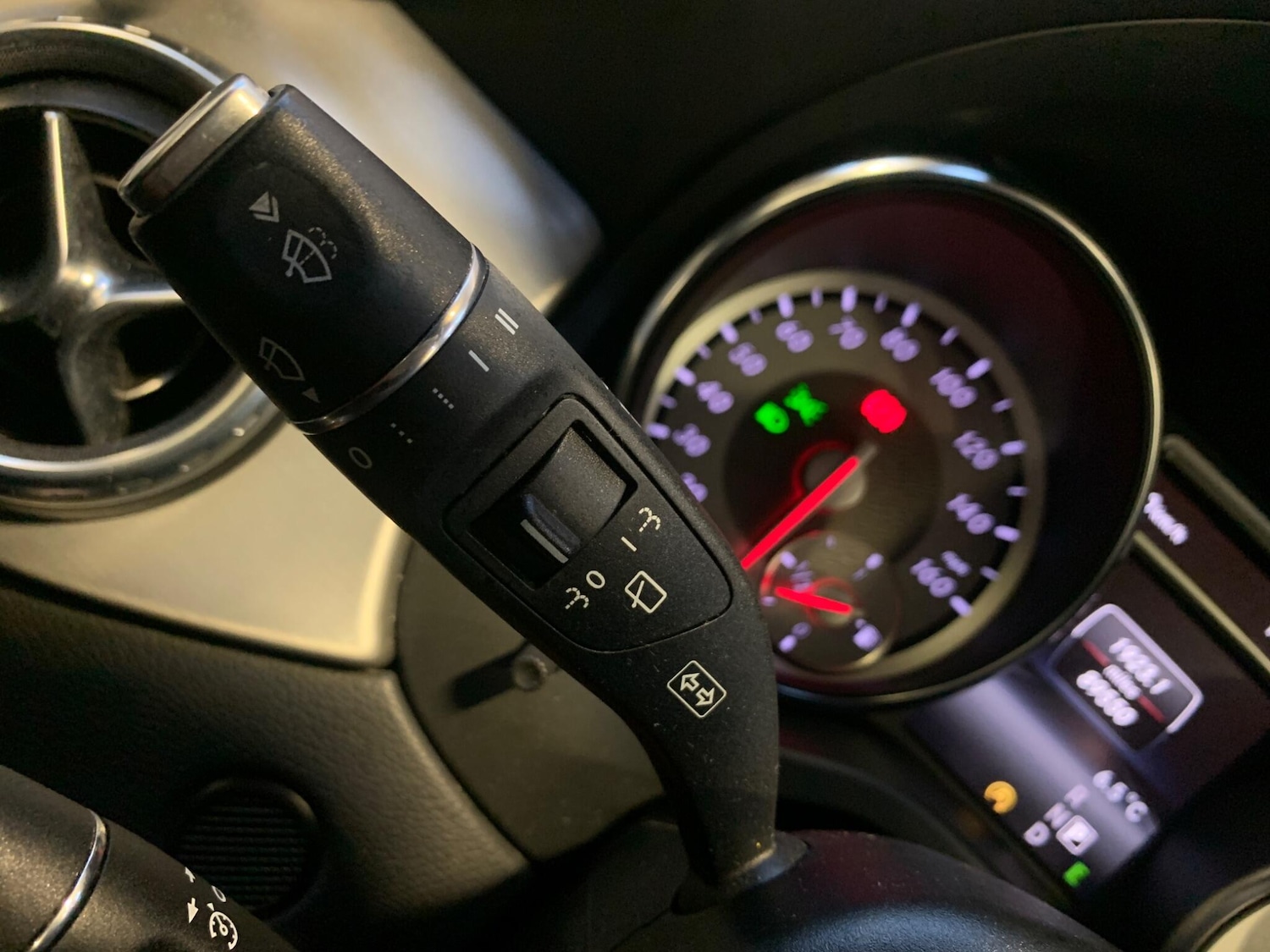 Used Mercedes-Benz GLA 2015 for sale - 77559596: Photo 38