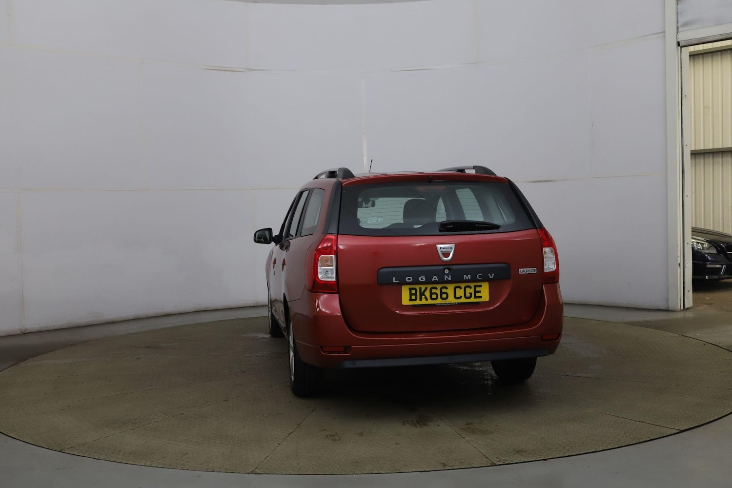 Used Dacia Logan MCV 2016 for sale - 76360250: Photo 5