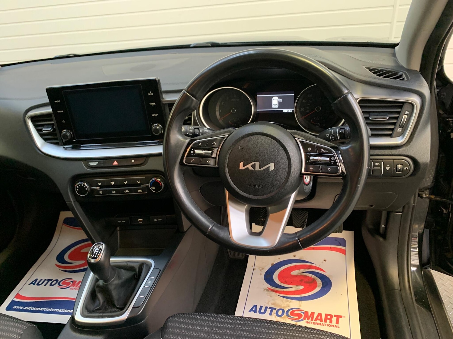 Used Kia XCeed for sale - 77852864: Photo 21