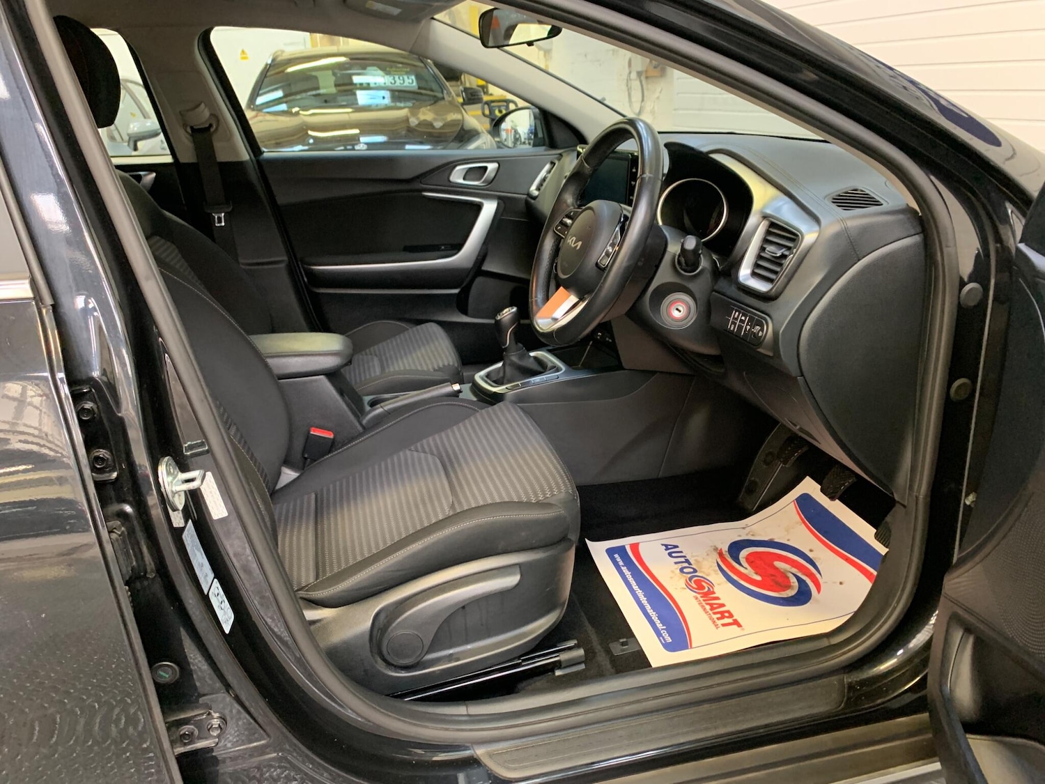 Used Kia XCeed for sale - 77852864: Photo 23