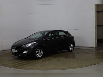 2016 (16) - 1.6 CRDi Blue Drive SE 5dr