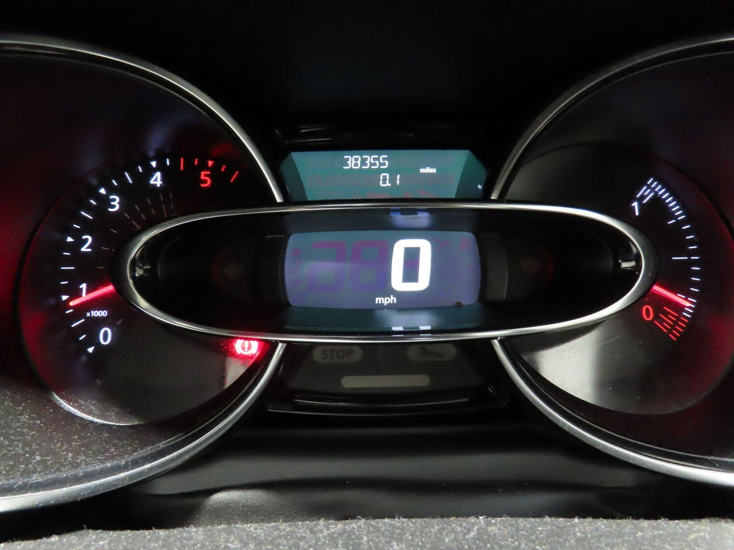 Used Renault Clio 2017 for sale - 77229867: Photo 15