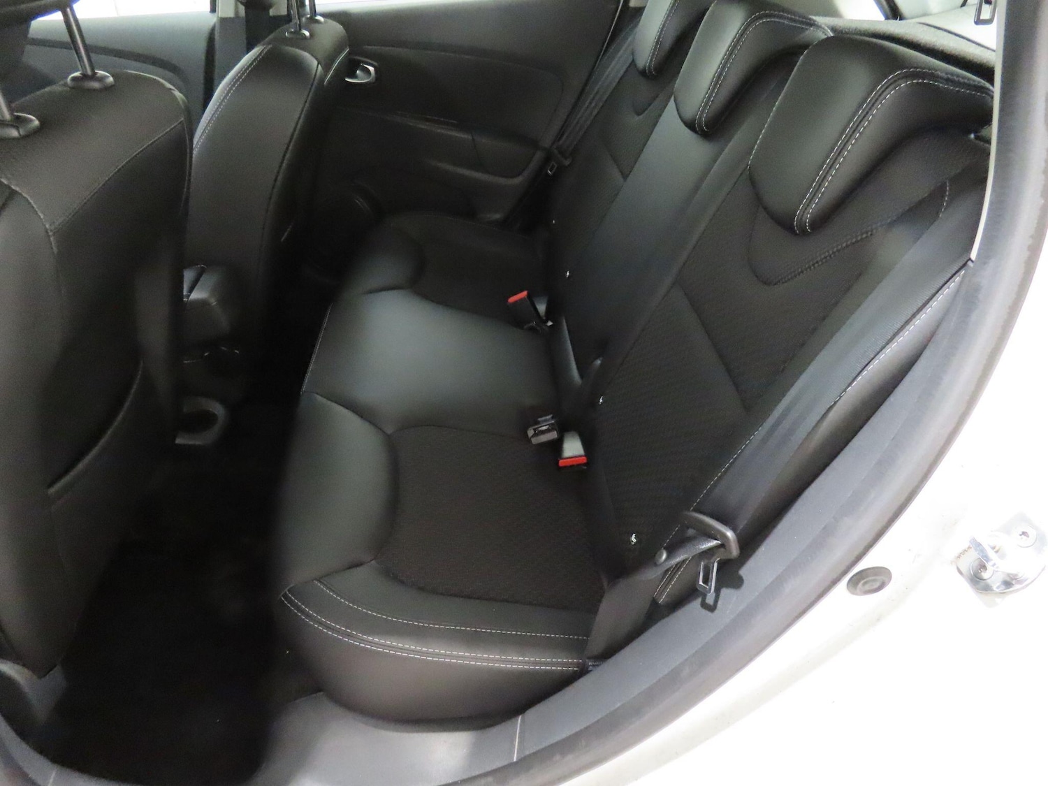 Used Renault Clio 2017 for sale - 77229867: Photo 19