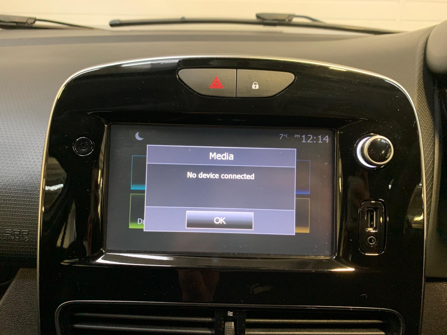 Used Renault Clio 2017 for sale - 77229867: Photo 31