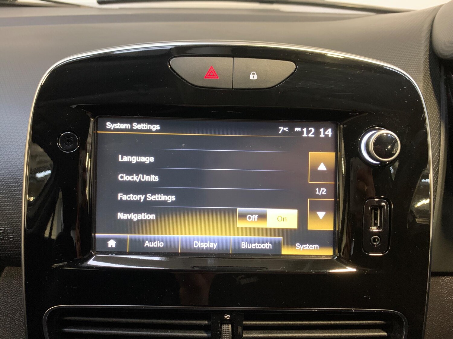 Used Renault Clio 2017 for sale - 77229867: Photo 34