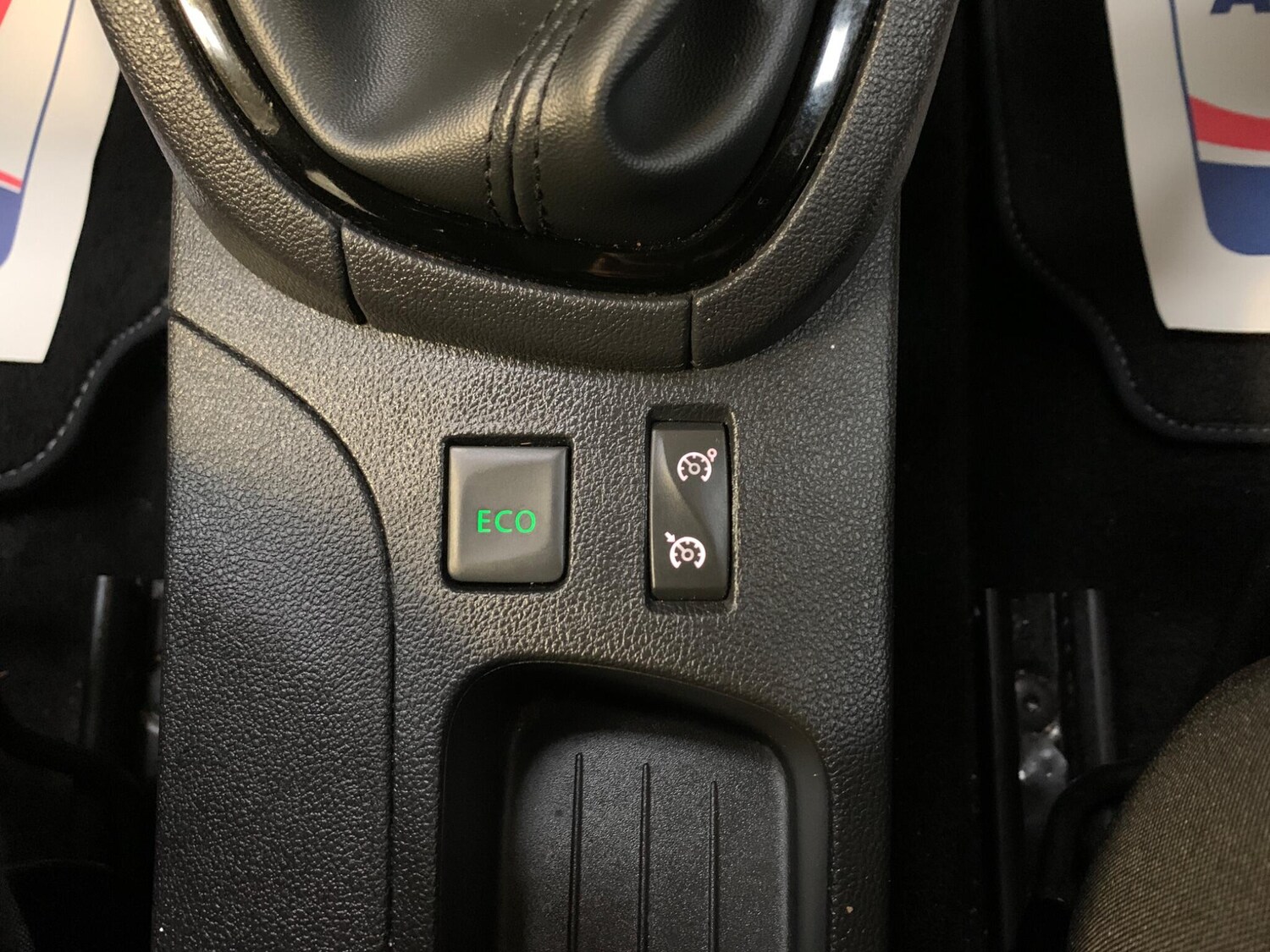 Used Renault Clio 2017 for sale - 77229867: Photo 42