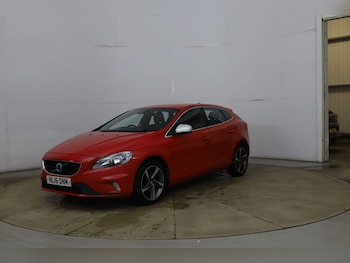 Volvo V40 feature image