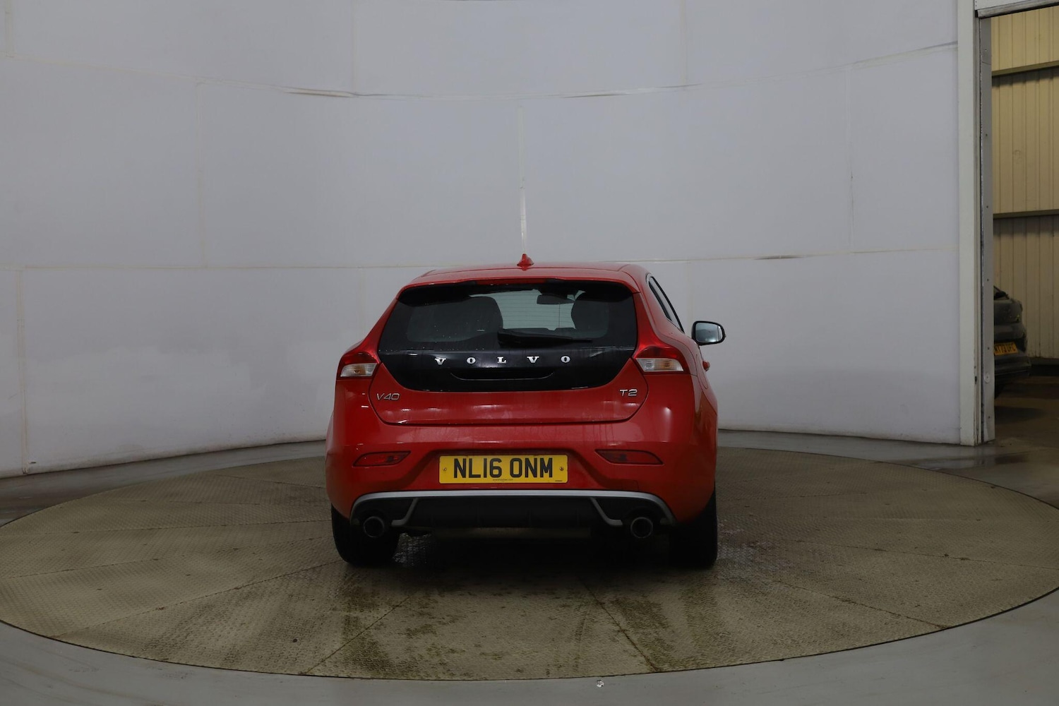 Used Volvo V40 2016 for sale - 77109736: Photo 9