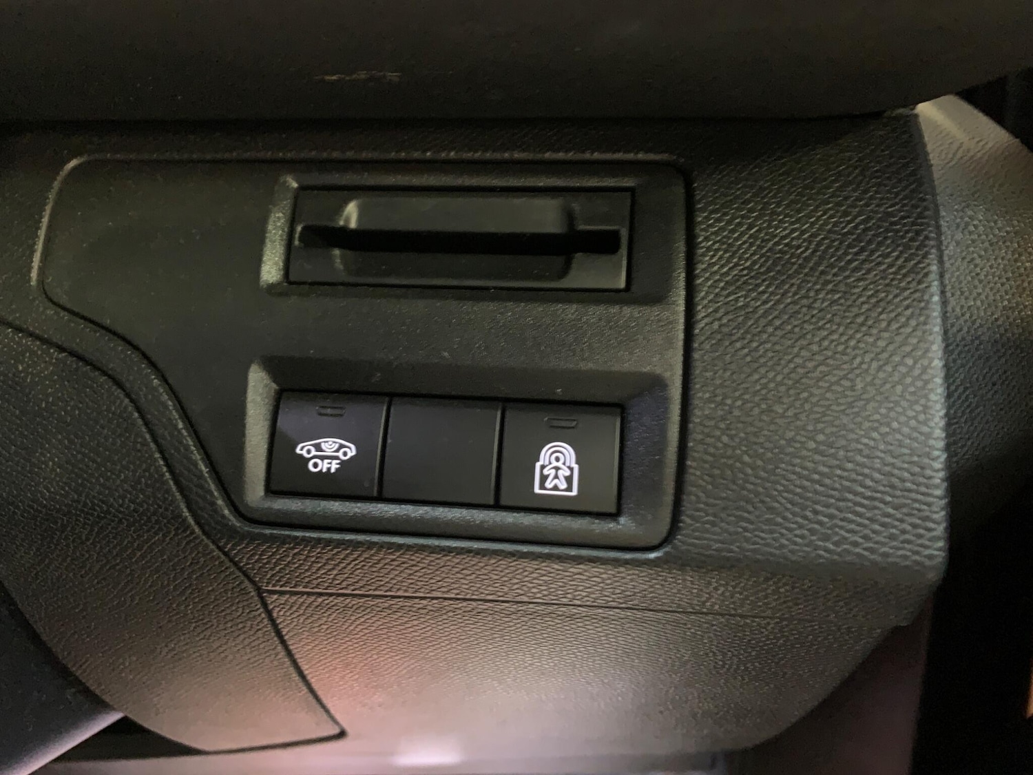 Used Peugeot 3008 2018 for sale - 76989590: Photo 22