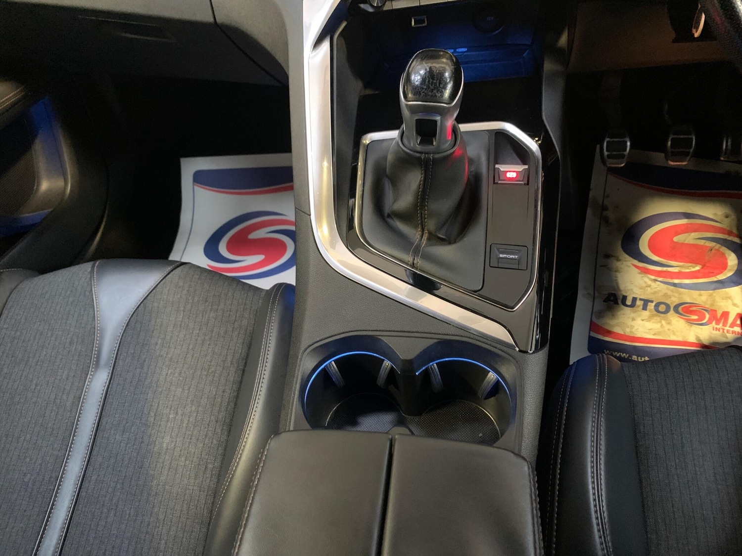 Used Peugeot 3008 2018 for sale - 76989590: Photo 47