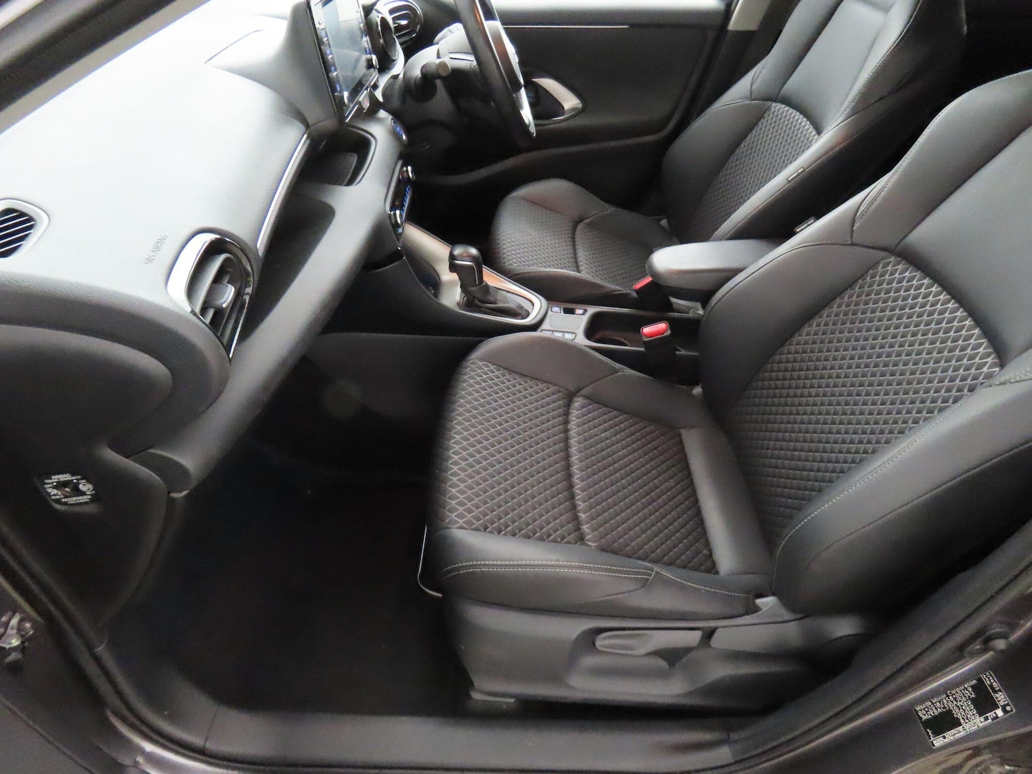 Used Mazda Mazda2 HYBRID 2022 for sale - 77109310: Photo 14