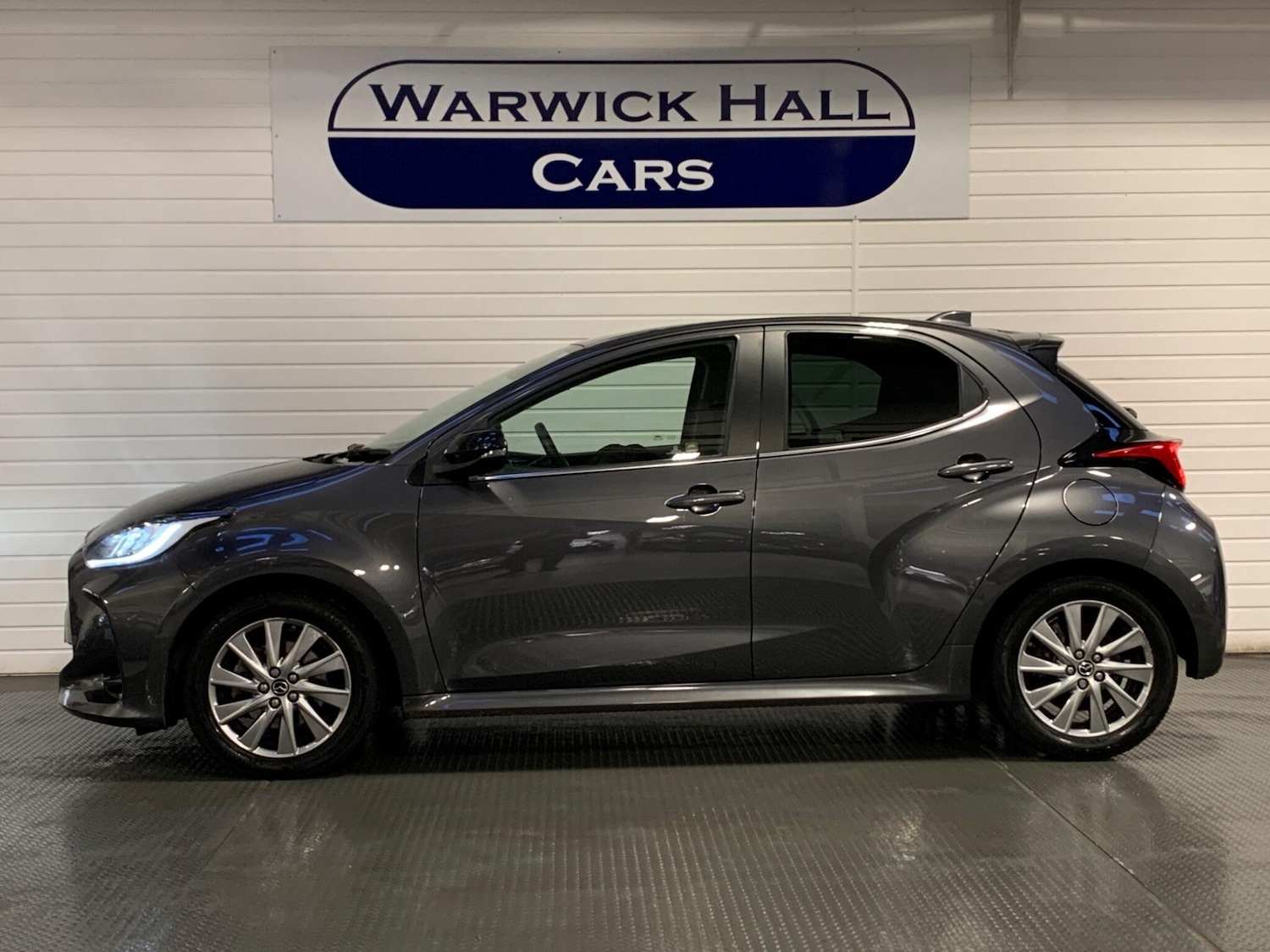 Used Mazda Mazda2 HYBRID 2022 for sale - 77109310: Photo 3