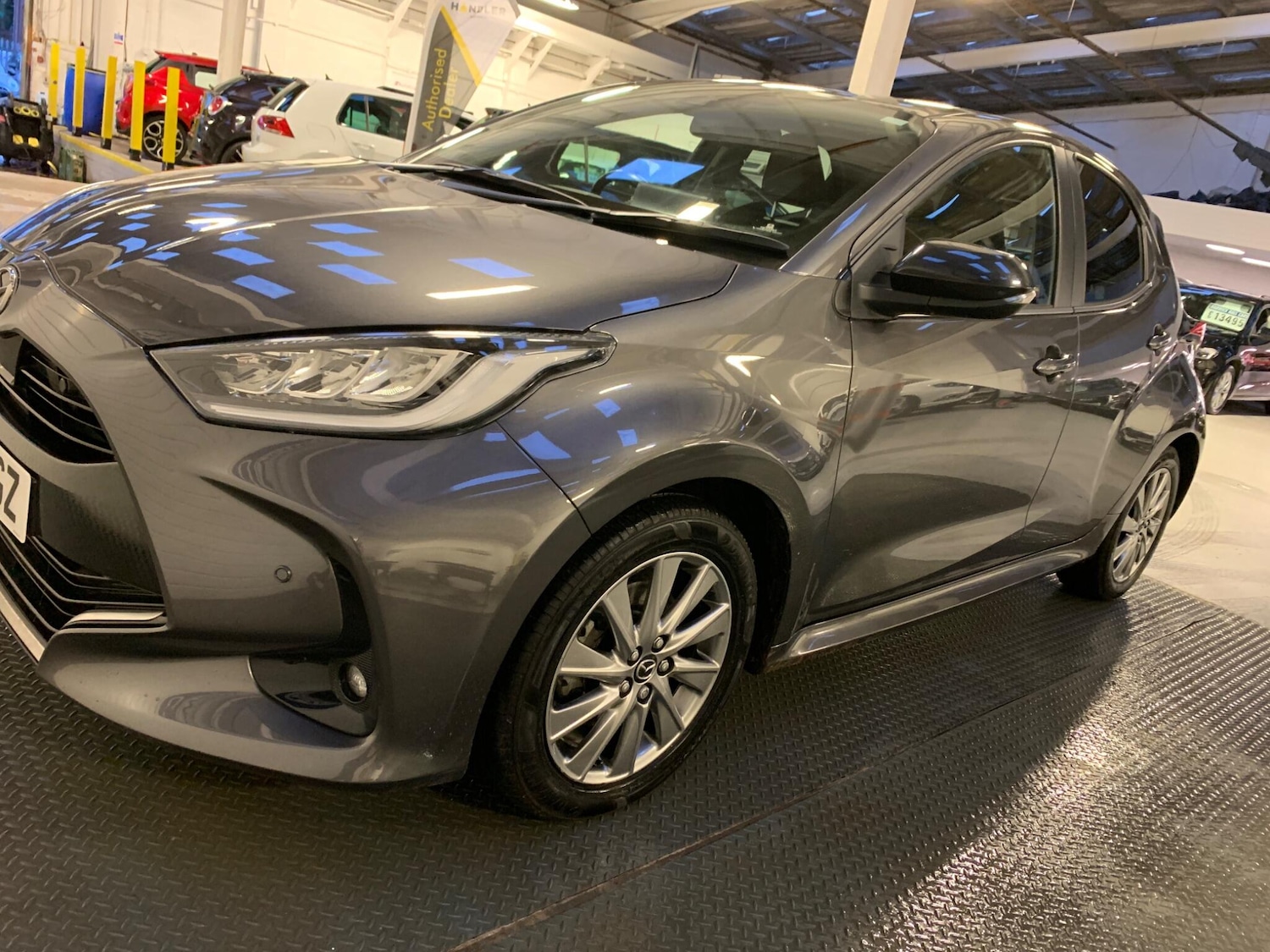 Used Mazda Mazda2 HYBRID 2022 for sale - 77109310: Photo 9