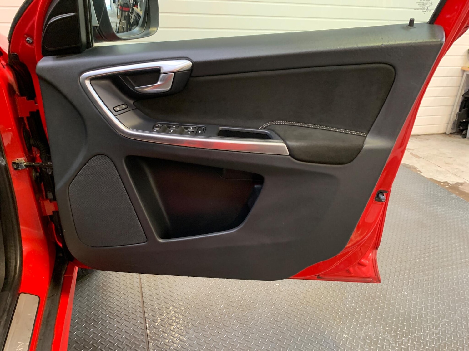 Used Volvo XC60 2016 for sale - 76240151: Photo 16