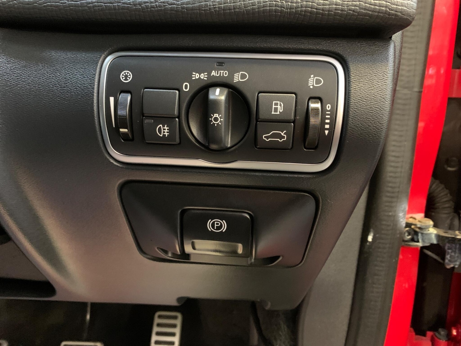 Used Volvo XC60 2016 for sale - 76240151: Photo 25