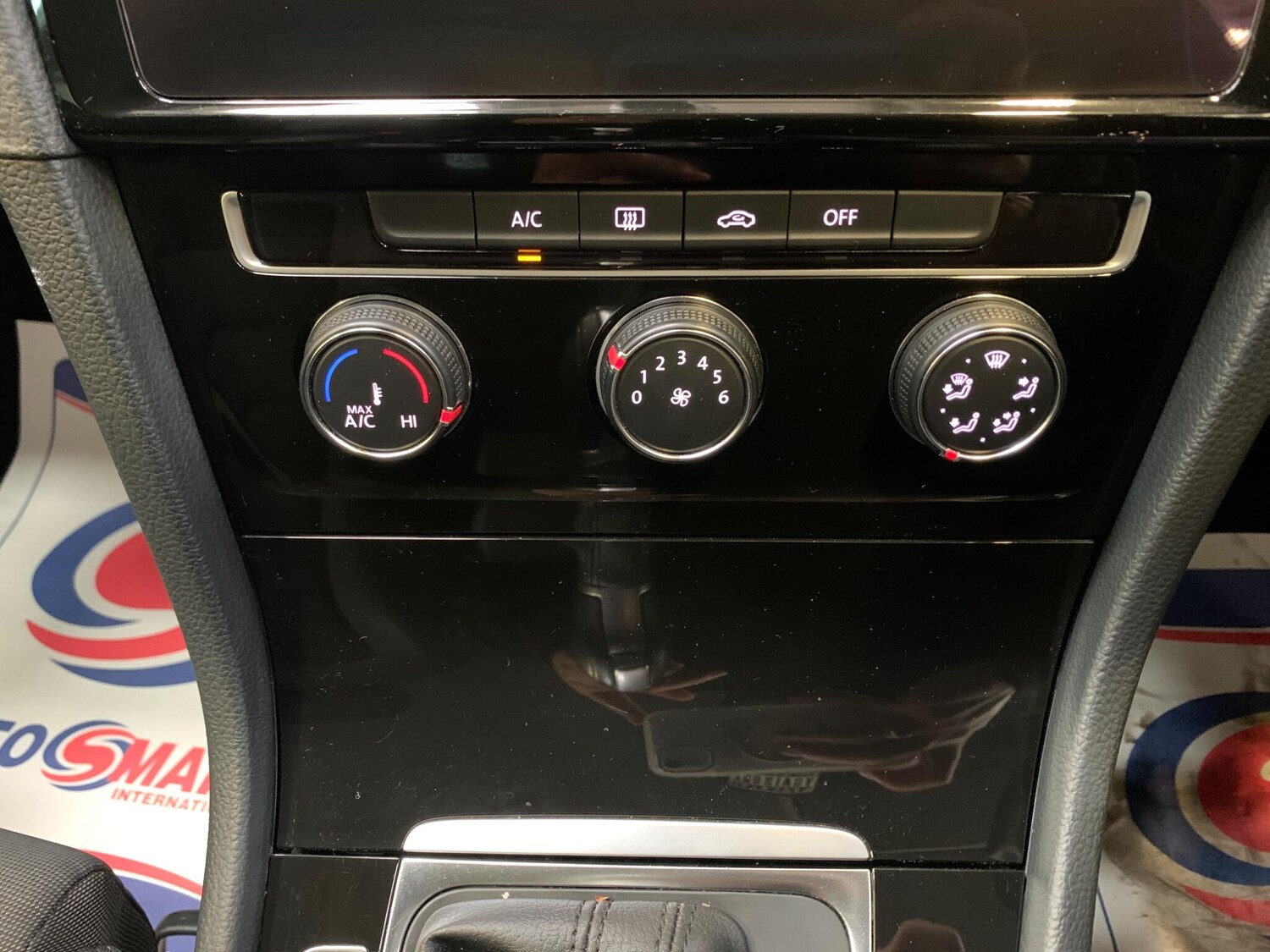 Used Volkswagen Golf 2017 for sale - 76388844: Photo 38