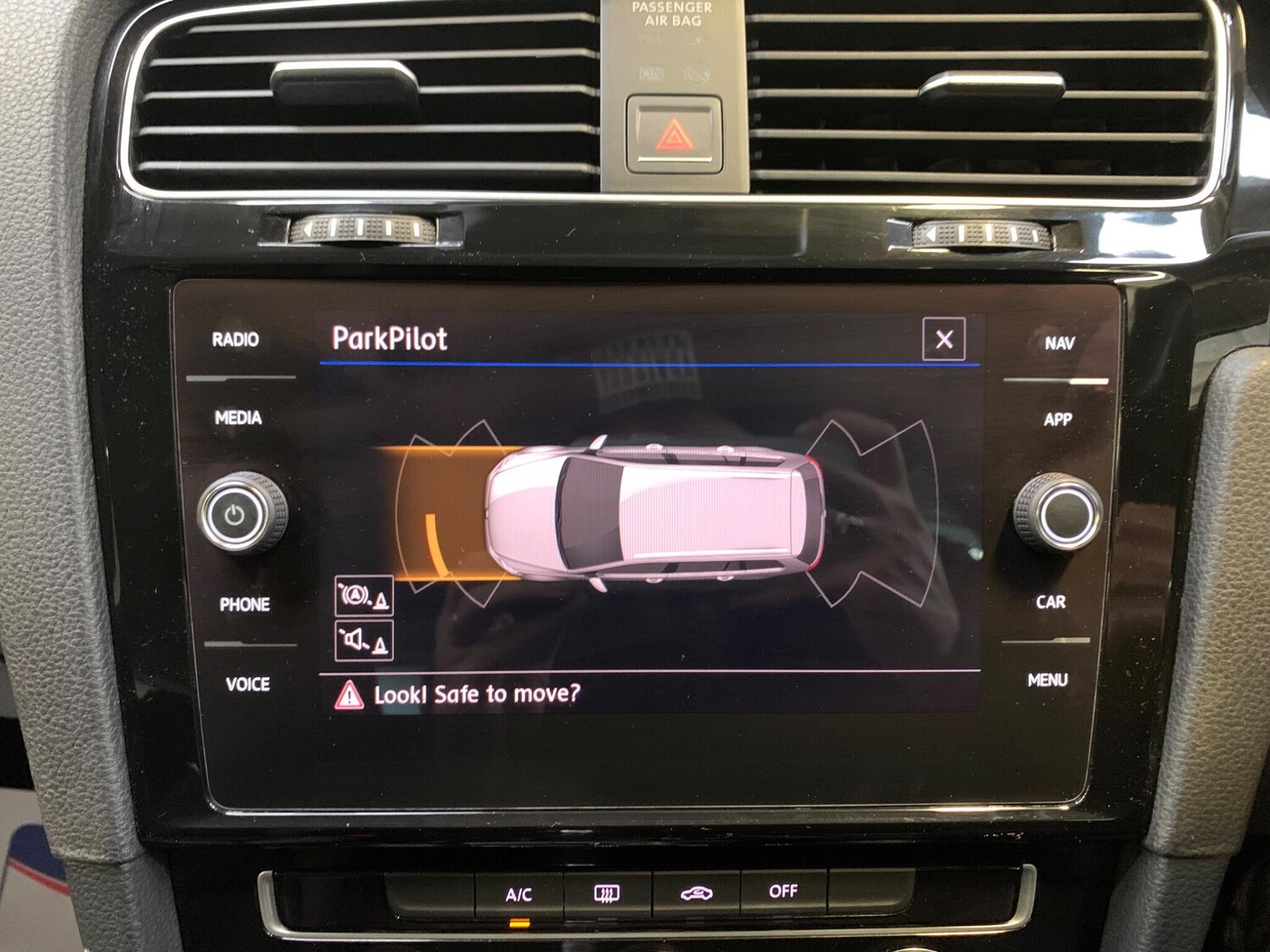 Used Volkswagen Golf 2017 for sale - 76388844: Photo 48