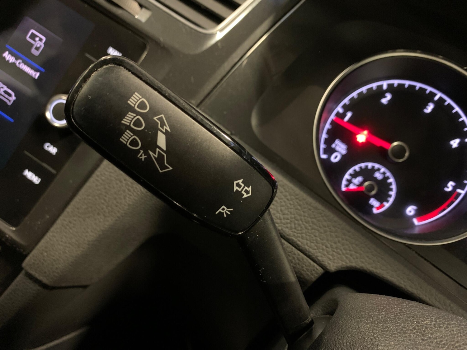 Used Volkswagen Golf 2018 for sale - 77131420: Photo 48