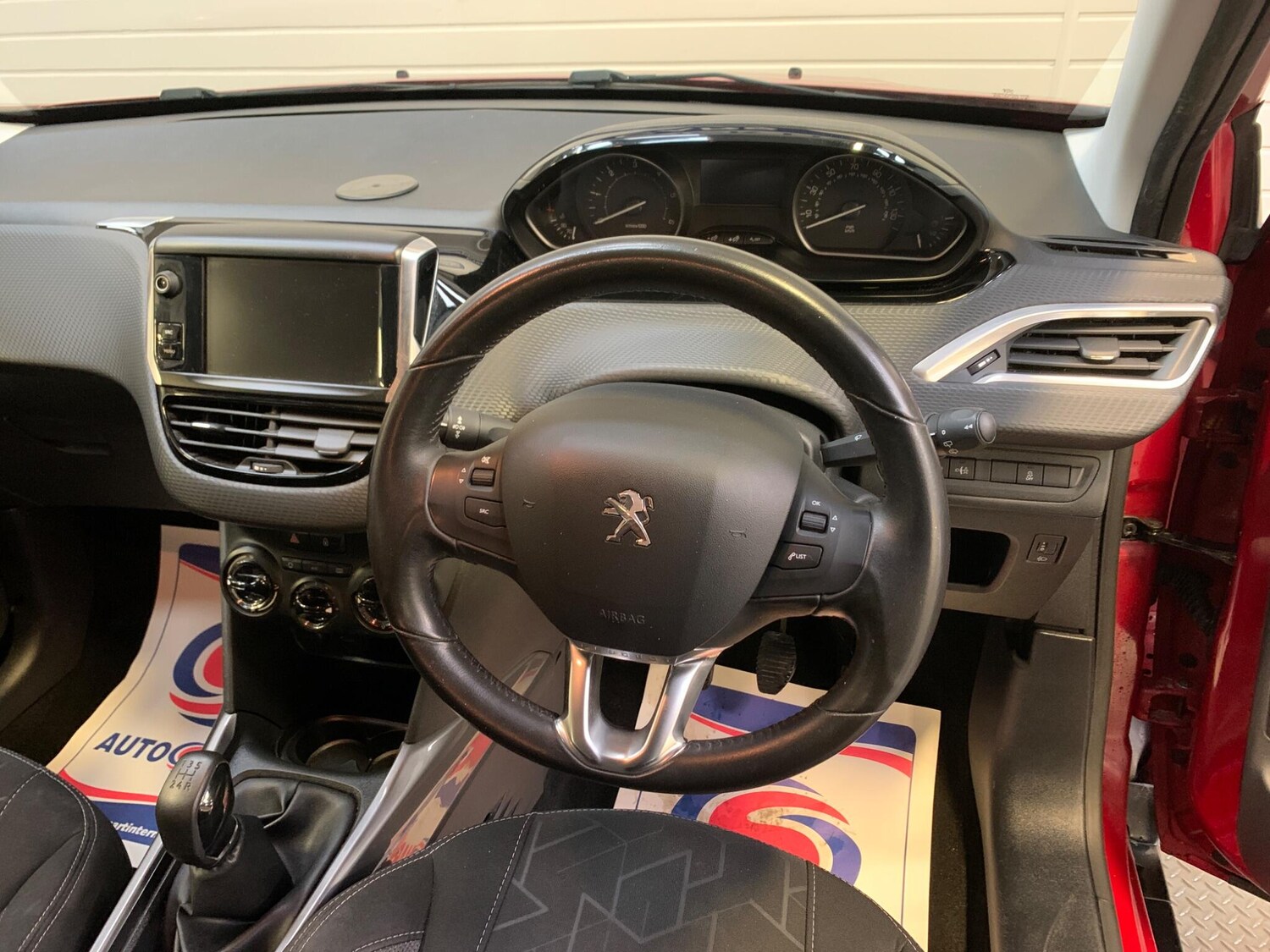 Used Peugeot 2008 2017 for sale - 77839447: Photo 21