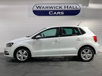 Used Volkswagen Polo 2016 for sale - 79158309: Photo