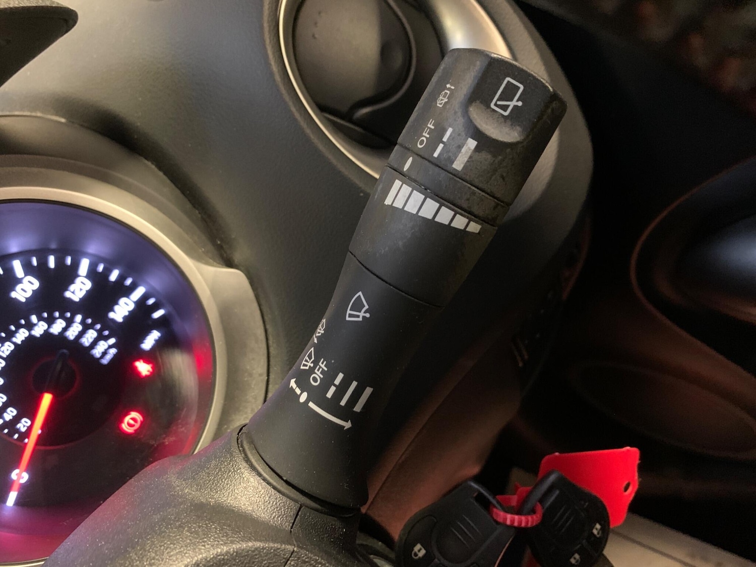 Used Nissan Juke 2012 for sale - 76727141: Photo 37