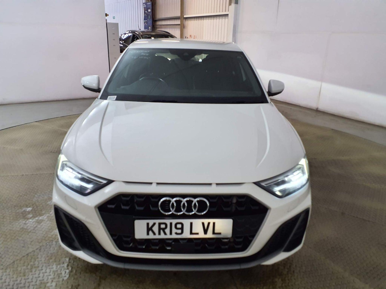 Used Audi A1 2019 for sale - 76409576: Photo 3