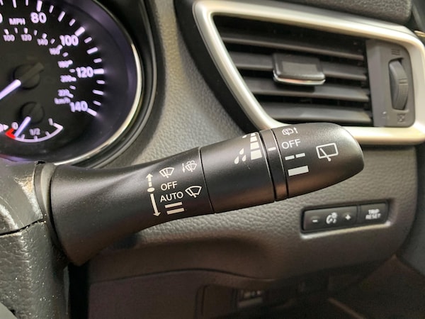 Used Nissan Qashqai 2017 for sale - 75478701: Photo 40
