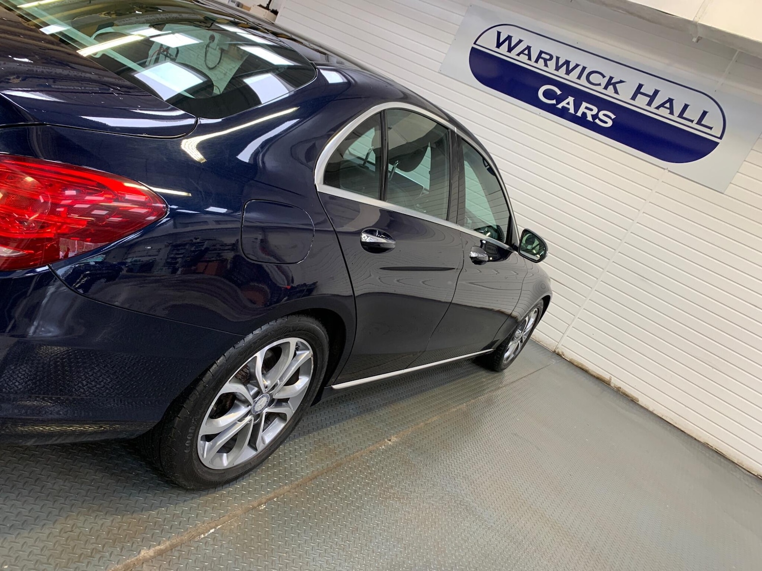 Used Mercedes-Benz C Class 2016 for sale - 77695923: Photo 16