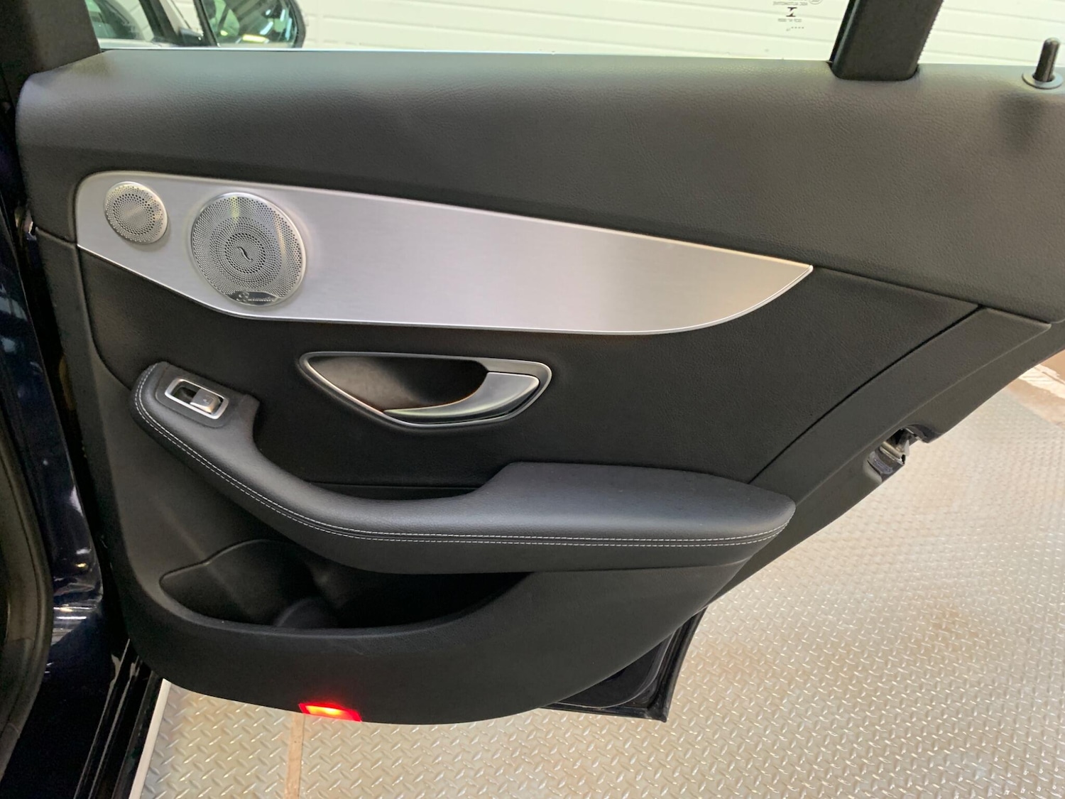 Used Mercedes-Benz C Class 2016 for sale - 77695923: Photo 18