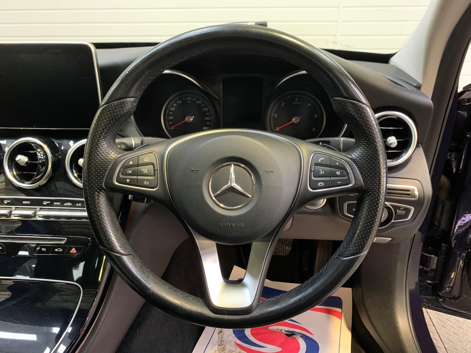 Used Mercedes-Benz C Class 2016 for sale - 77695923: Photo 26