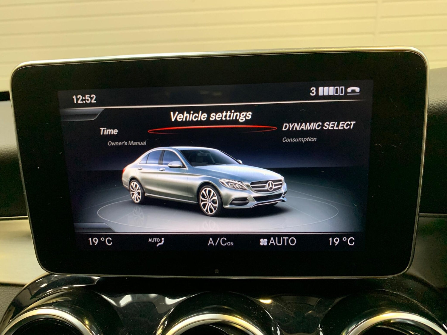 Used Mercedes-Benz C Class 2016 for sale - 77695923: Photo 40