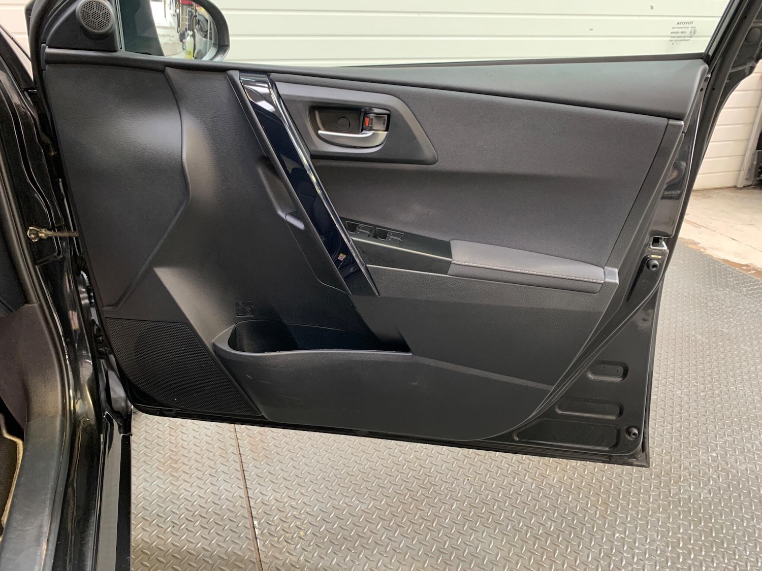 Used Toyota Auris 2018 for sale - 76349318: Photo 19