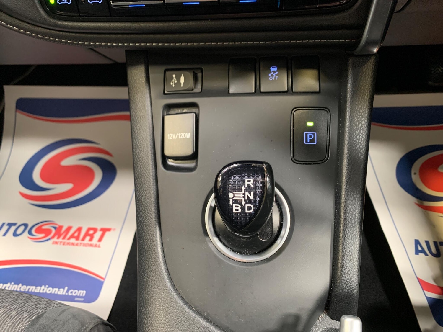 Used Toyota Auris 2018 for sale - 76349318: Photo 41