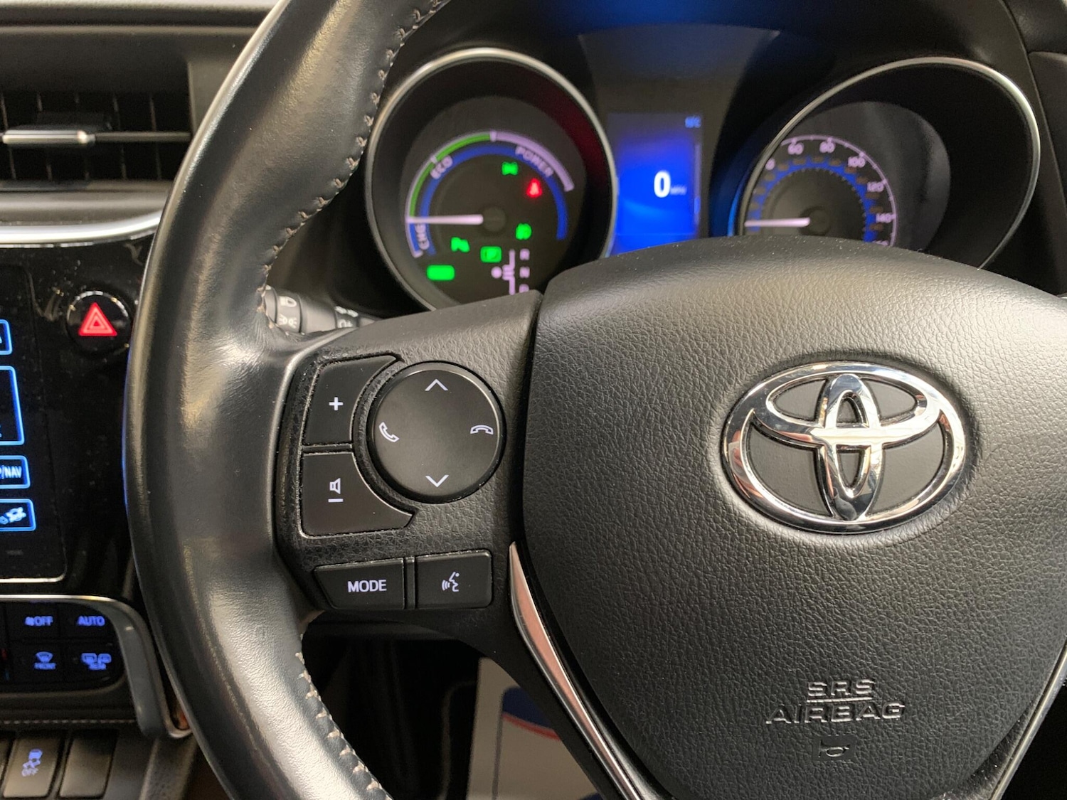 Used Toyota Auris 2018 for sale - 76349318: Photo 46