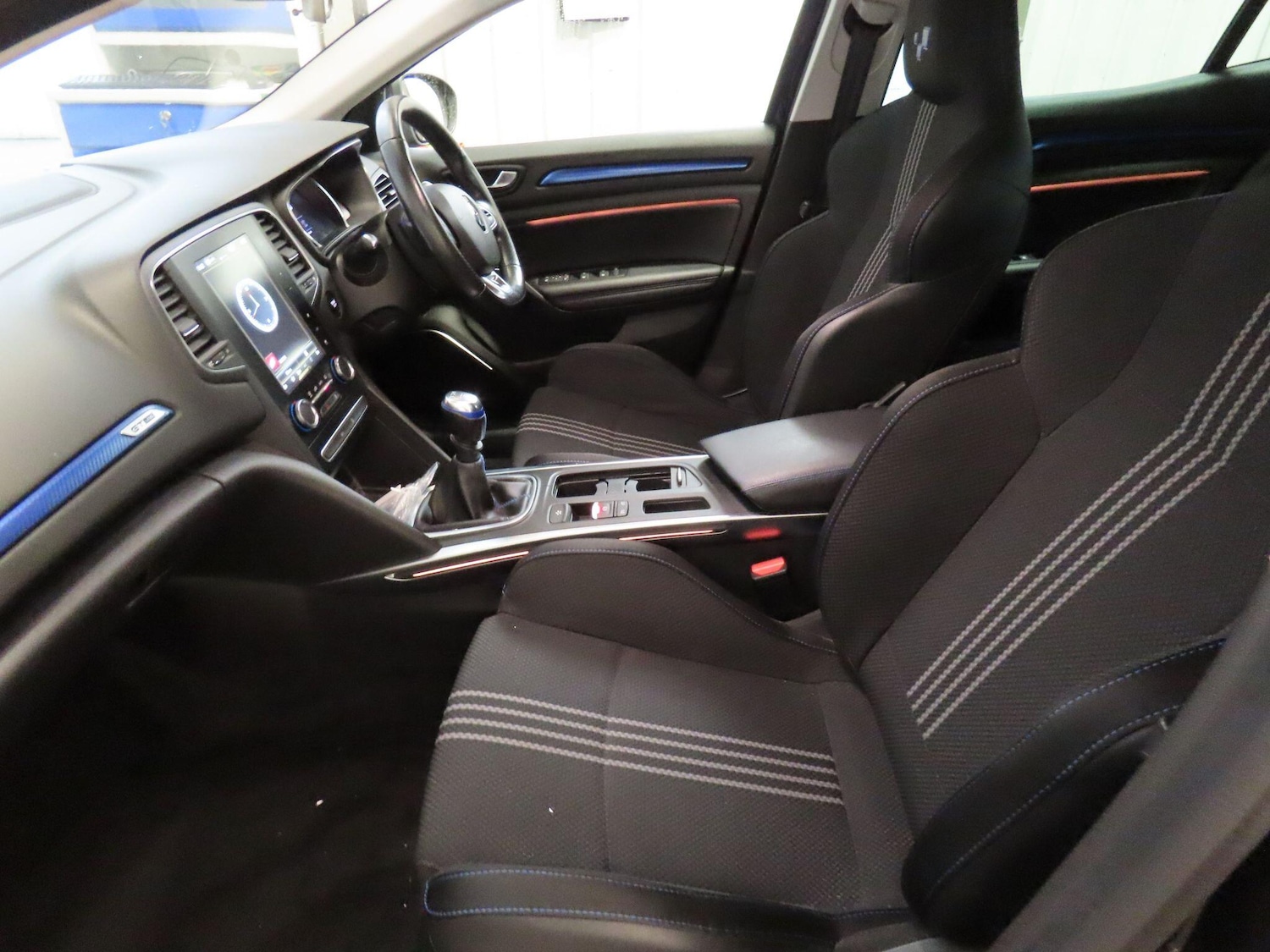 Used Renault Megane 2018 for sale - 76388354: Photo 12