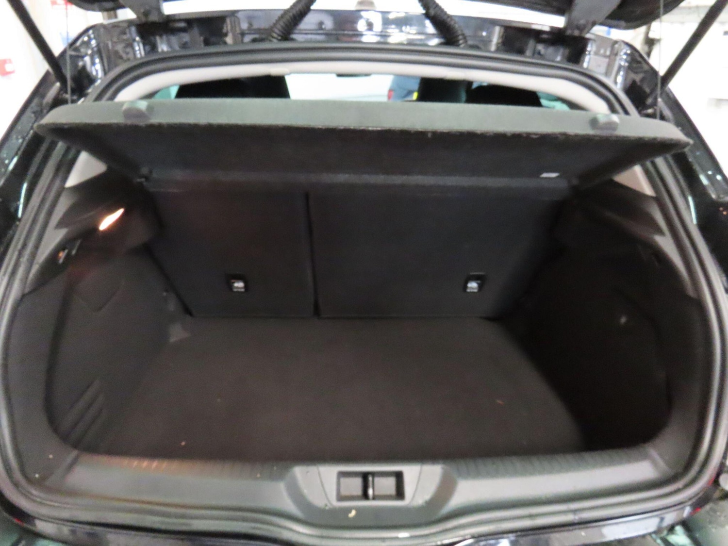 Used Renault Megane 2018 for sale - 76388354: Photo 19